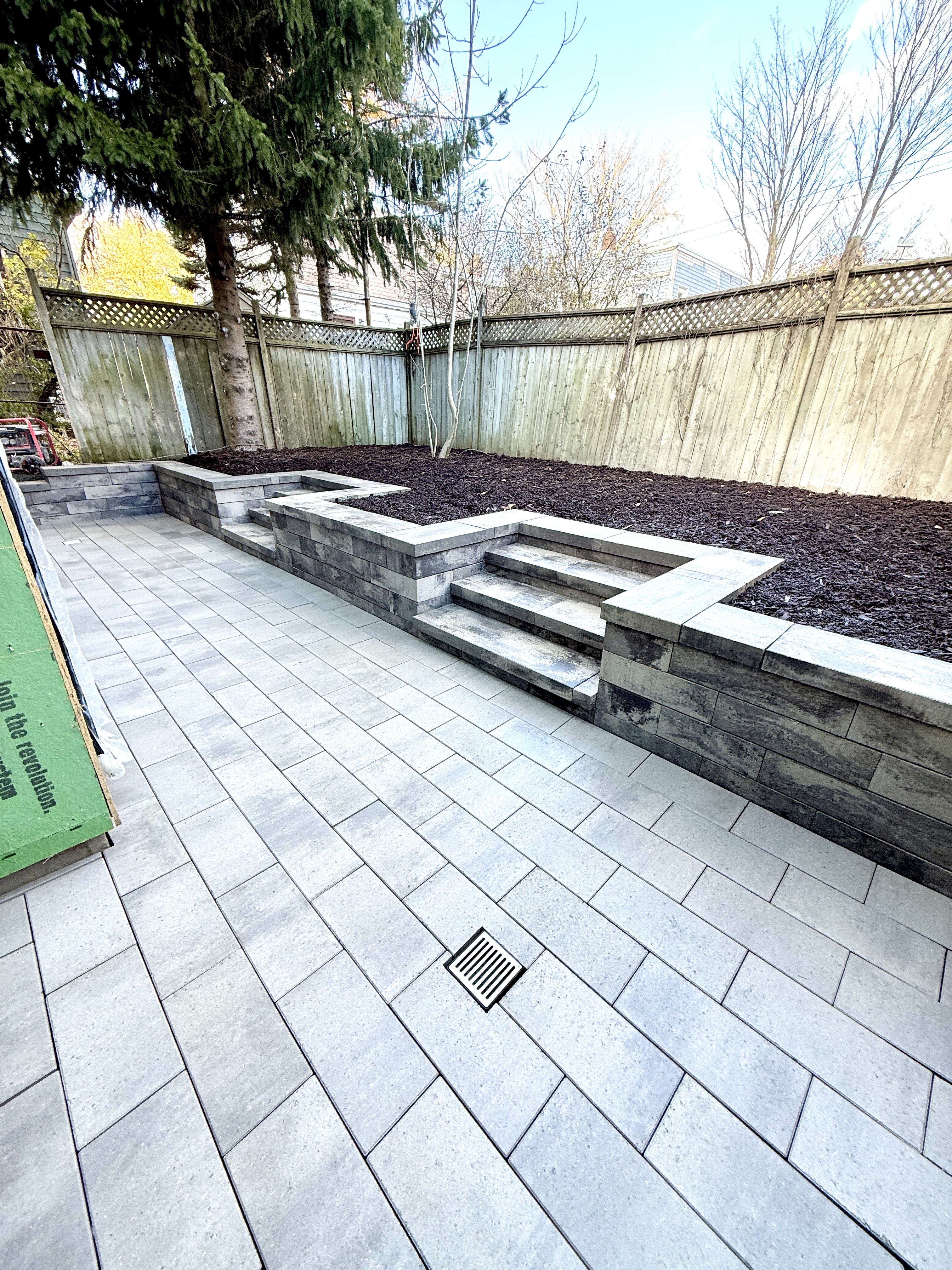 Oaks Nuevo Retaining Wall